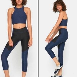Like new Outdoor Voices leggings small